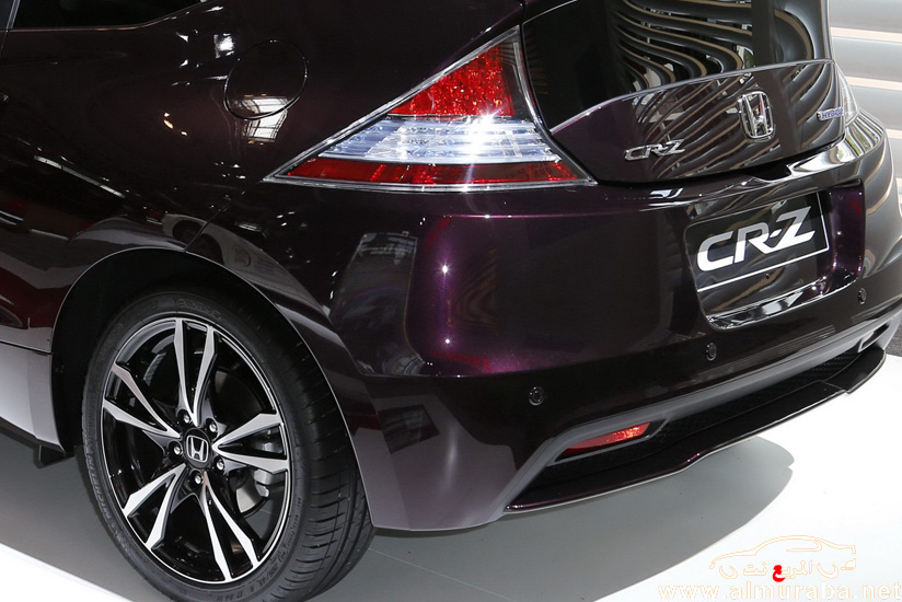 هوندا 2013 سي ار زد تكشف نفسها في معرض باريس بأداء قياسي و بطاريه ليثيوم أيون الجديدة Honda 6